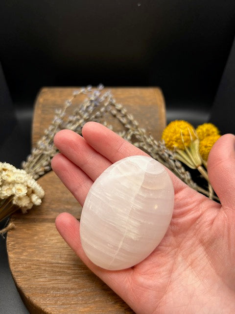 SPECIAL Large Mangano Calcite Palm Stone
