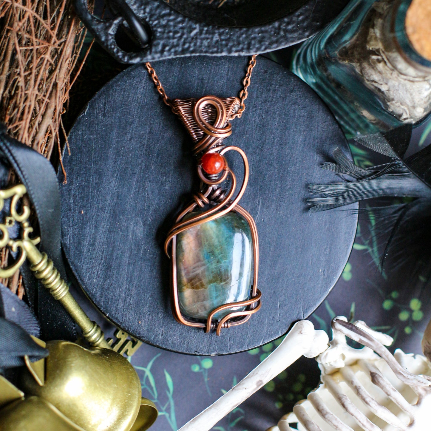 FLASHY Labradorite & Red Quartz Necklace (Aged Copper)