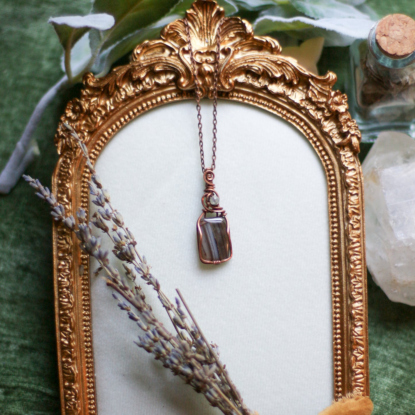 Banded Calcedony & Aged Copper Mini Necklace