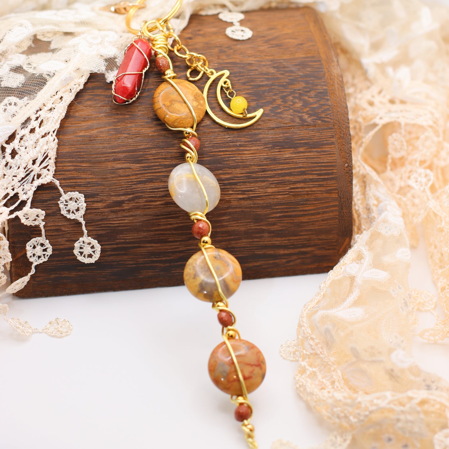 SPECIAL: Crystal Wire Wrapped Keychain Wand