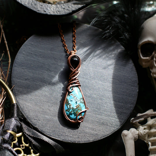 Magnesite Turquoise & Obsidian Necklace (Aged Copper)