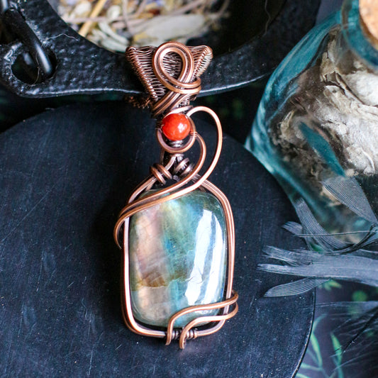 FLASHY Labradorite & Red Quartz Necklace (Aged Copper)