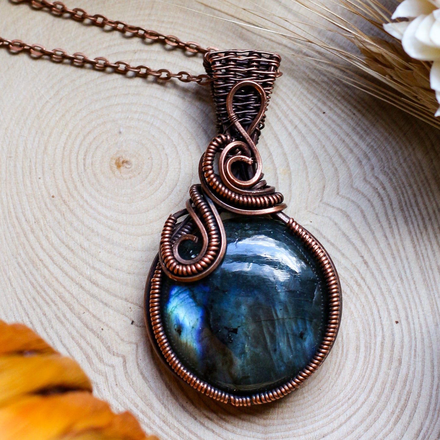 LARGE Flashy Labradorite Circle Necklace (Aged Copper)