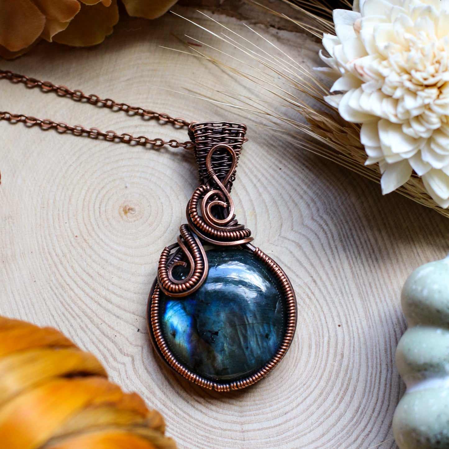 LARGE Flashy Labradorite Circle Necklace (Aged Copper)