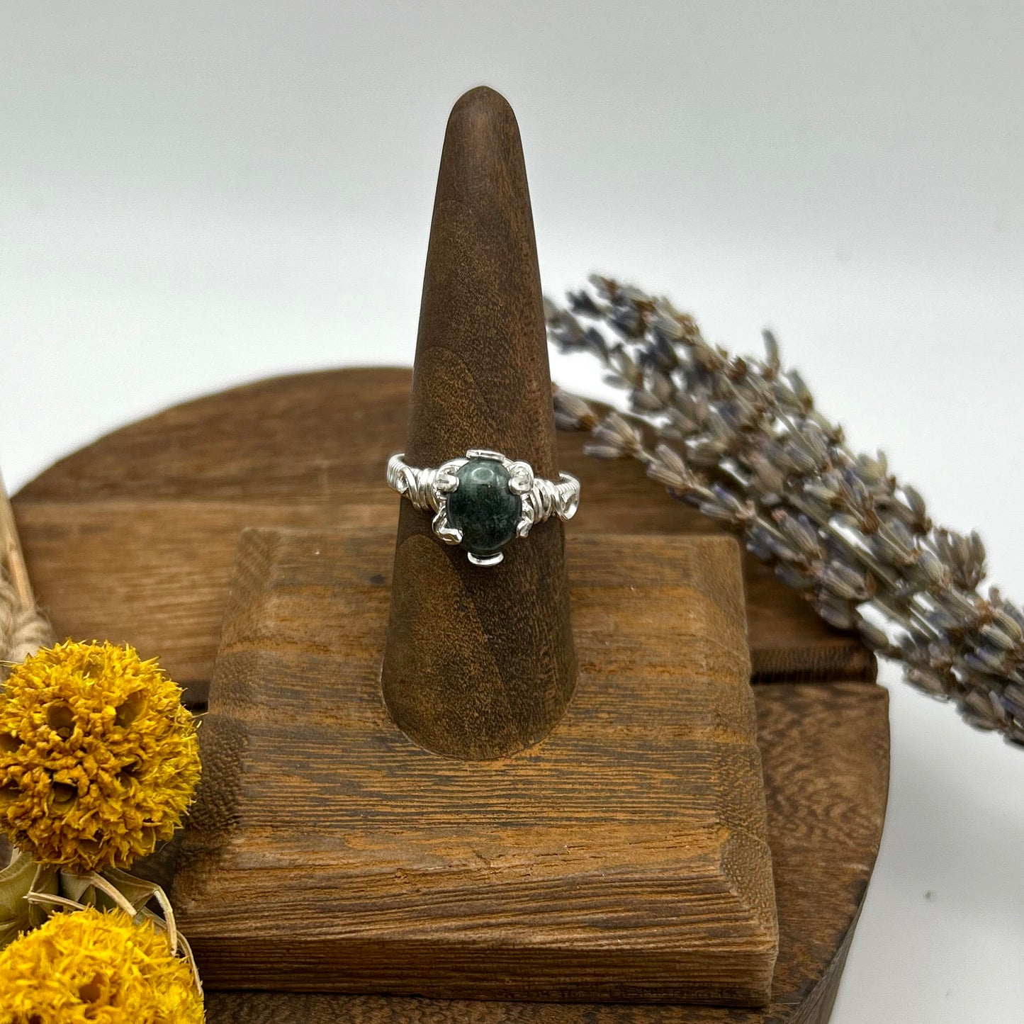 Moss Agate & Sterling Silver Crystal Ring (SIZE 8)