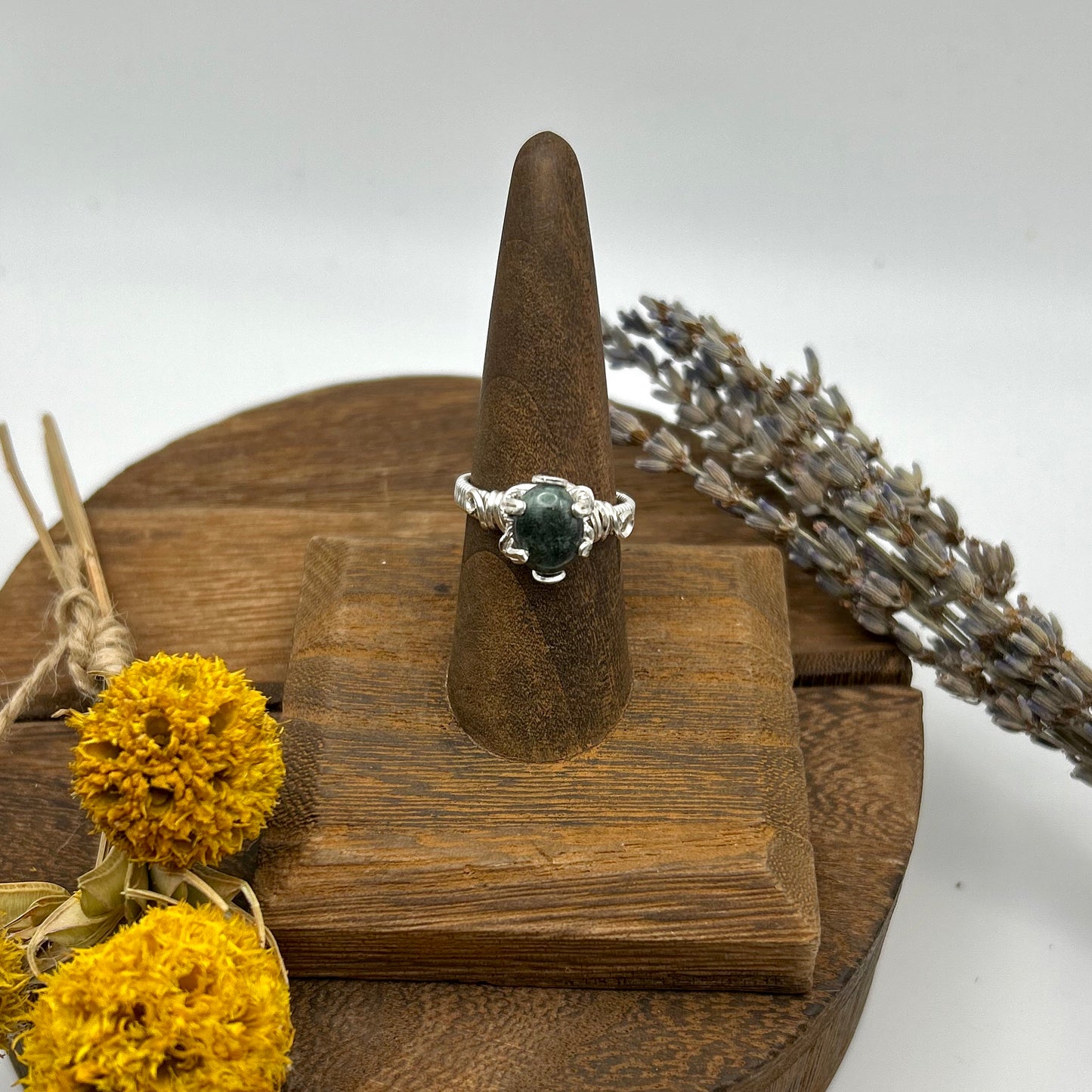 Moss Agate & Sterling Silver Crystal Ring (SIZE 8)