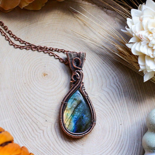 FLASHY Labradorite & Aged Copper Necklace
