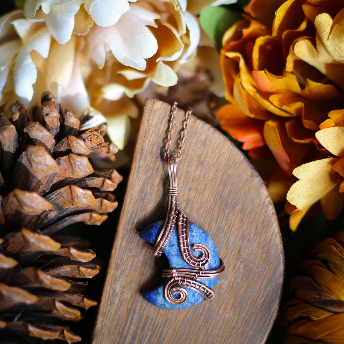 Lapis Lazuli Large Moon Necklace (Aged Copper)
